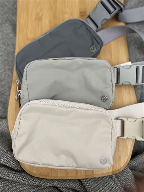 lululemon belt bag sizes.